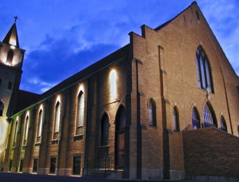 Ways to Ensure your Exterior Lighting is Dark Sky Compliant