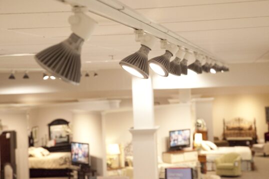 Choose the Right Lighting to Capitalize on Energy Reduction